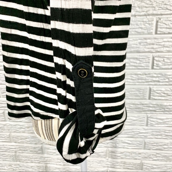 Striped Top w/Sheer Coral Neckline Open Back - Picture 6 of 8